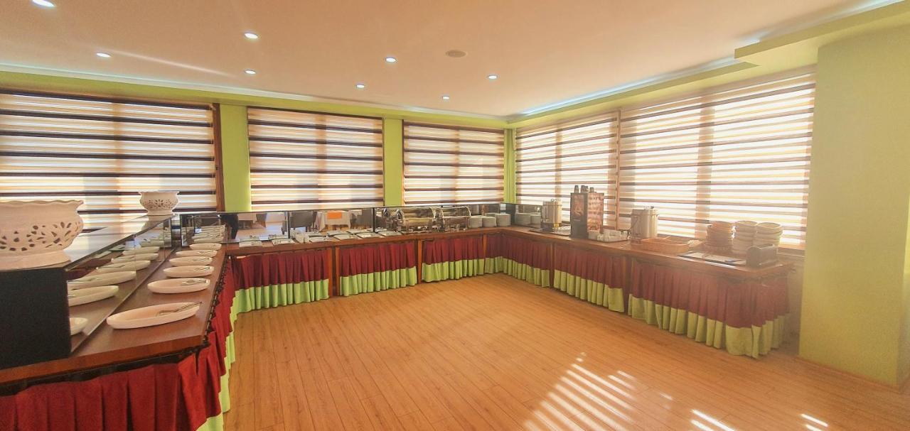 Bulvar Hotel İzmir Buitenkant foto